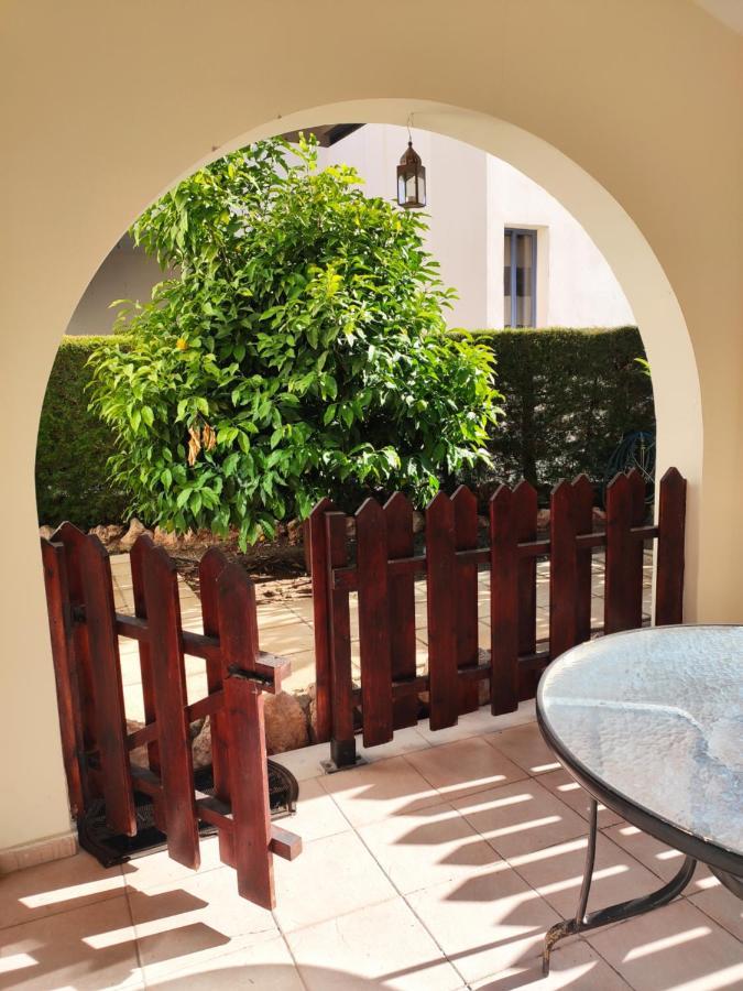 Abitare Cosy Apartment Paphos Exterior foto